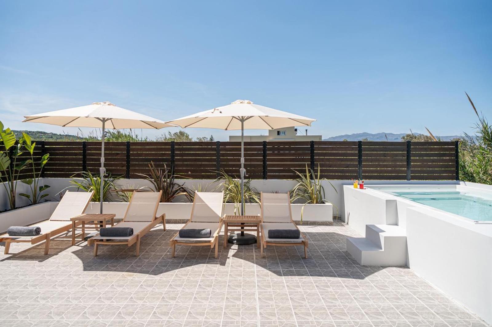 Sol Luxury Apartment - Close To The Beach With A Private Mini Pool Chania  Exterior foto